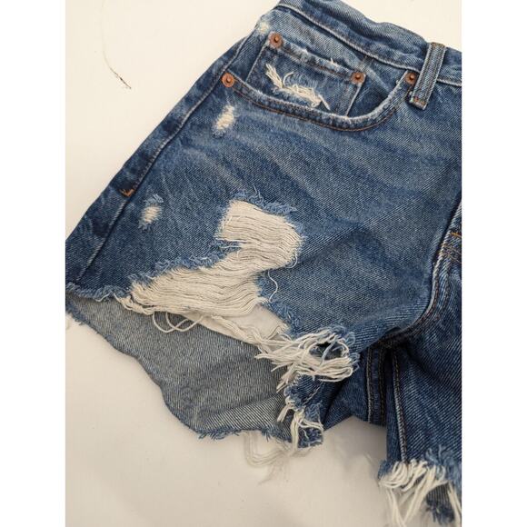 Abercrombie Fitch SZ 26 2 Mid Rise Boyfriend Denim Distressed Jean Shorts - Picture 3 of 7